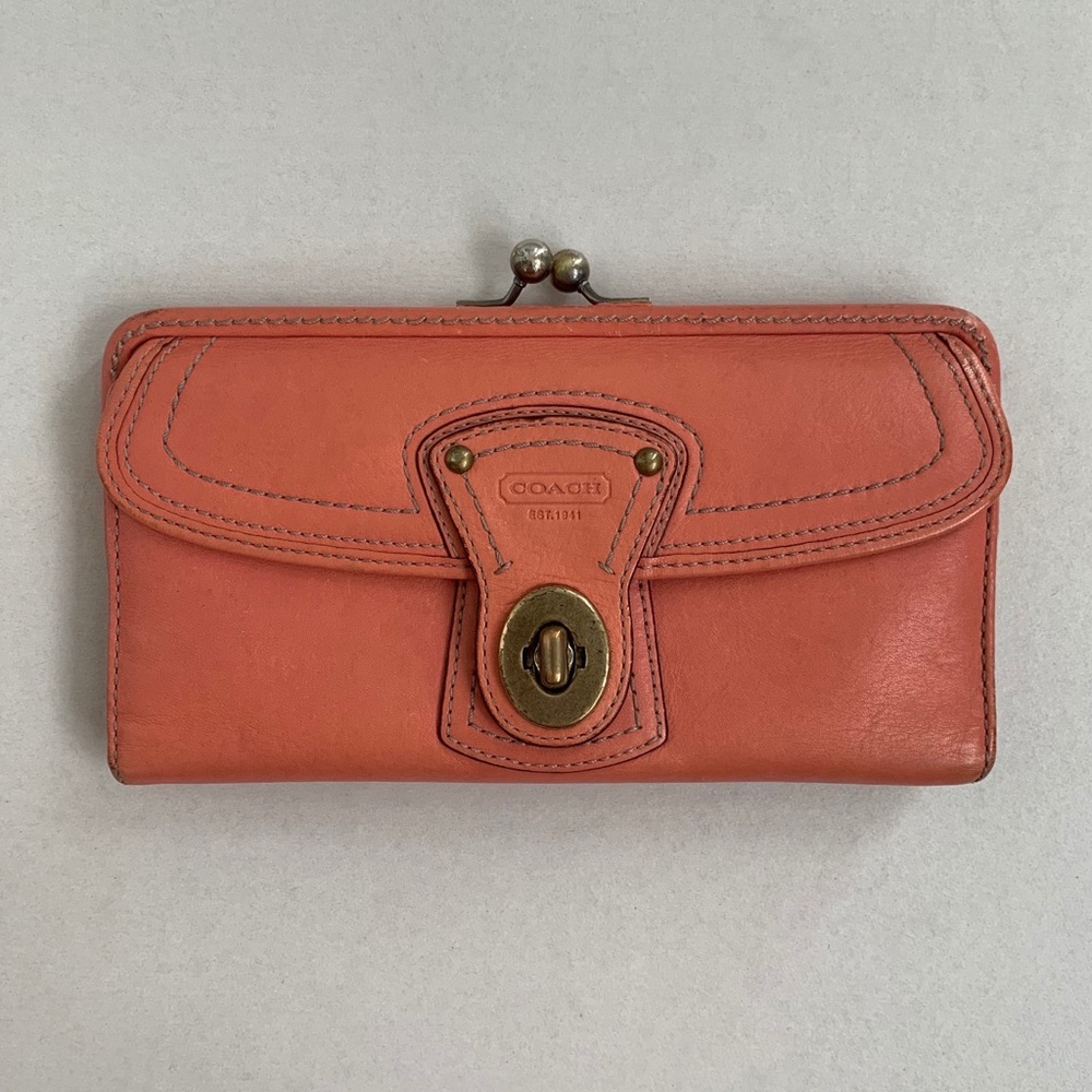Coach Vintage Saddle Kiss Lock Wallet